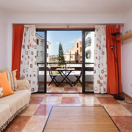 Live Neptuno Apartment Candelaria